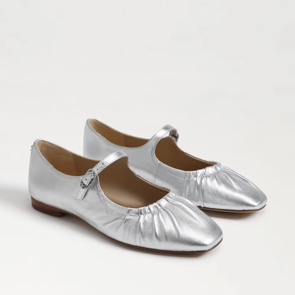 Micah Mary Jane Flat