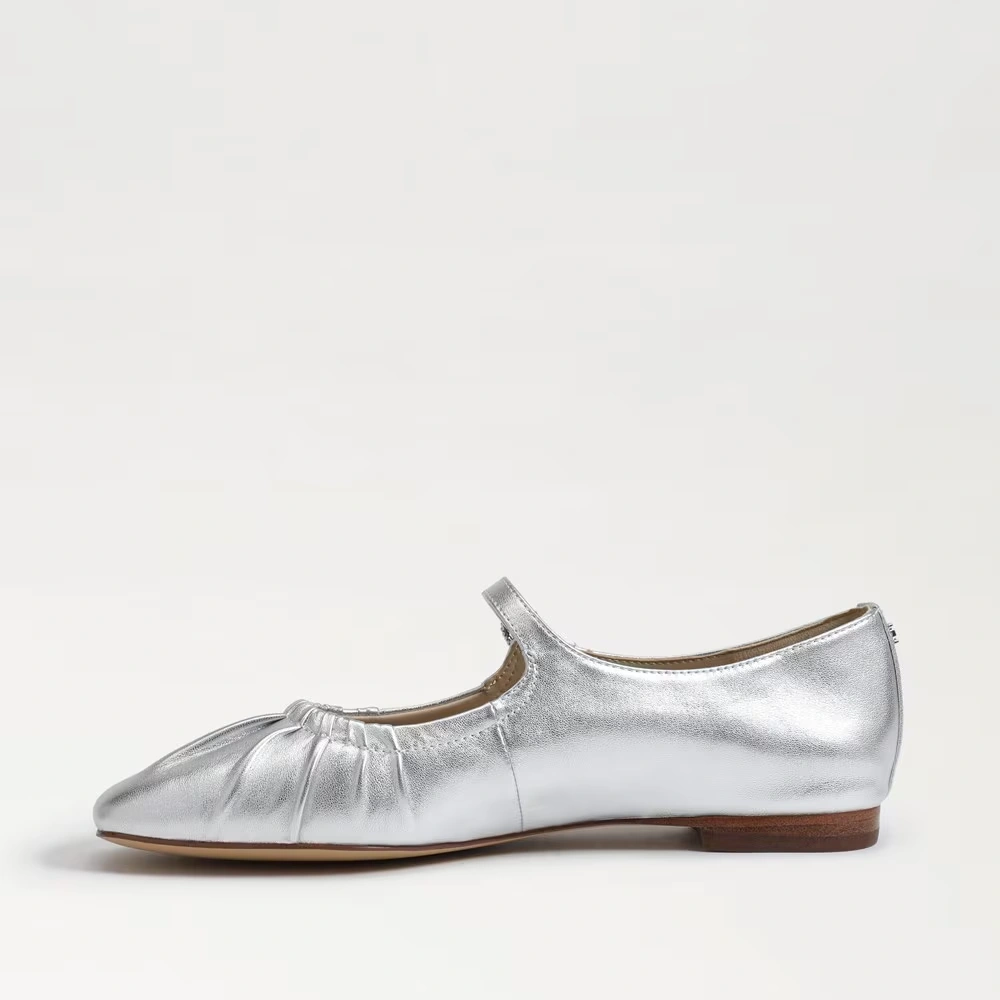 Micah Mary Jane Flat