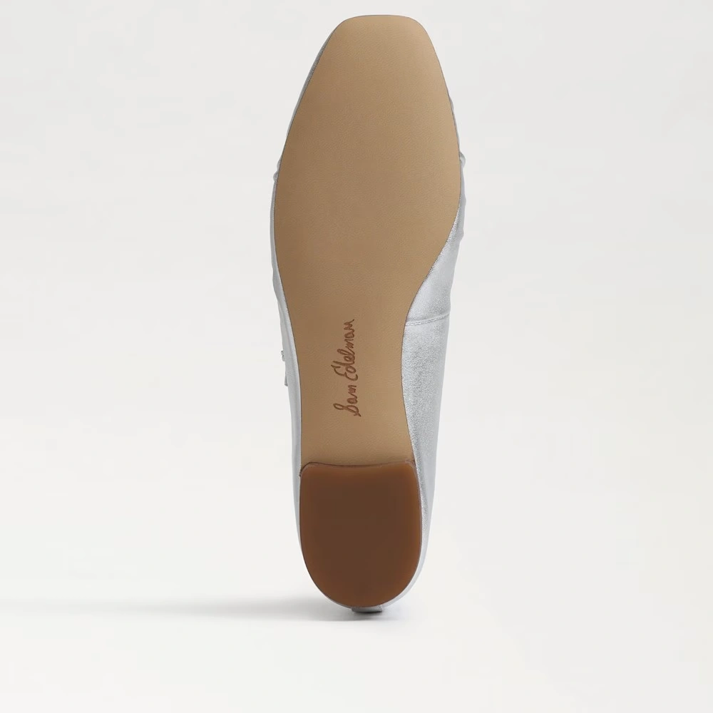 Micah Mary Jane Flat