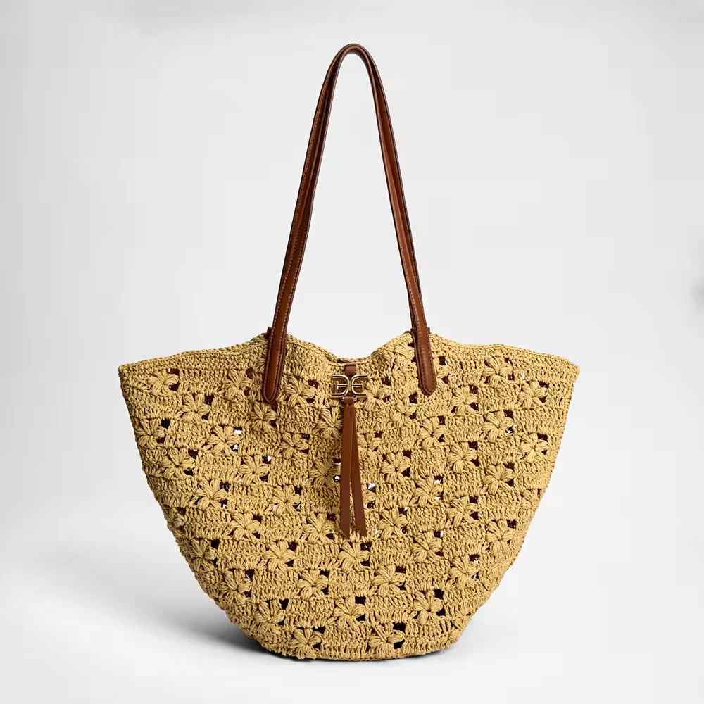 Layla Floral Raffia Fan Tote