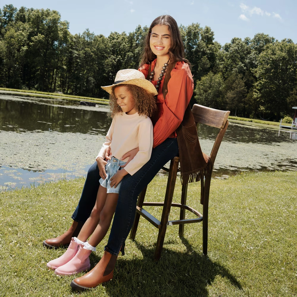 Kids' Laguna Chelsea Boot
