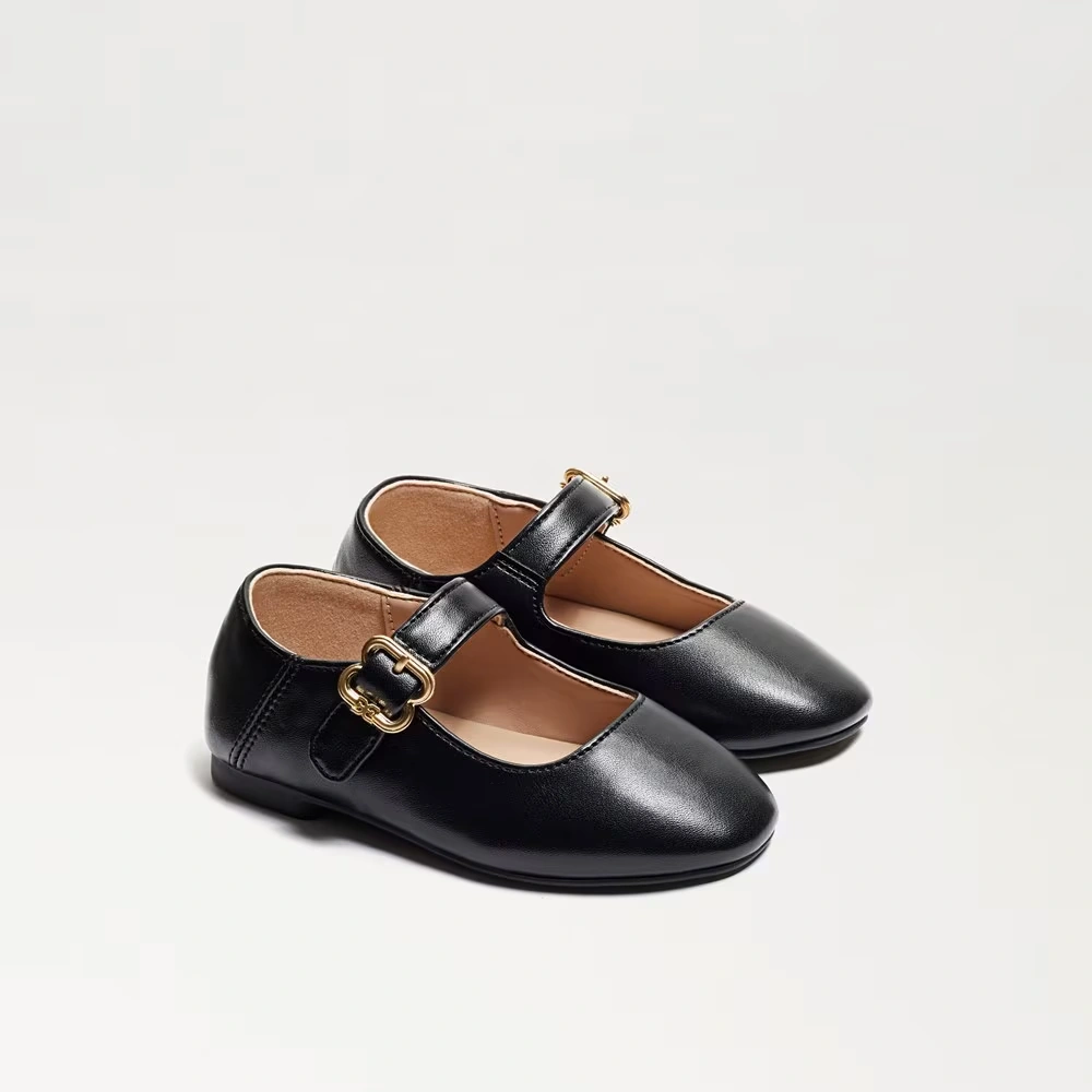 Toddler Maeve Michaela Mary Jane